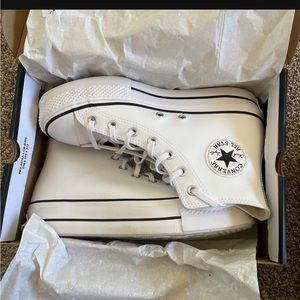 NEW Women’s White Platform Leather Converse